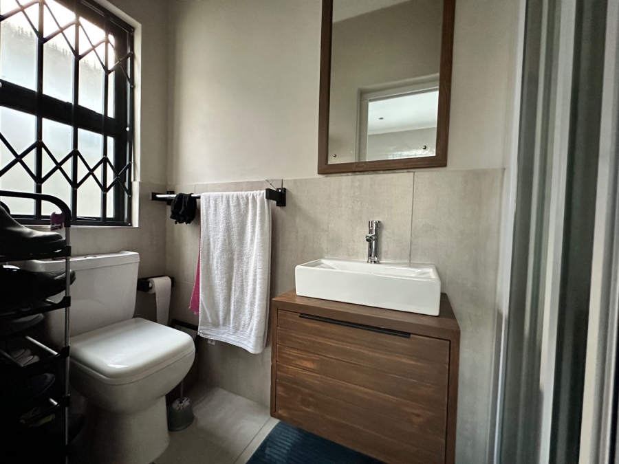3 Bedroom Property for Sale in Table View Western Cape